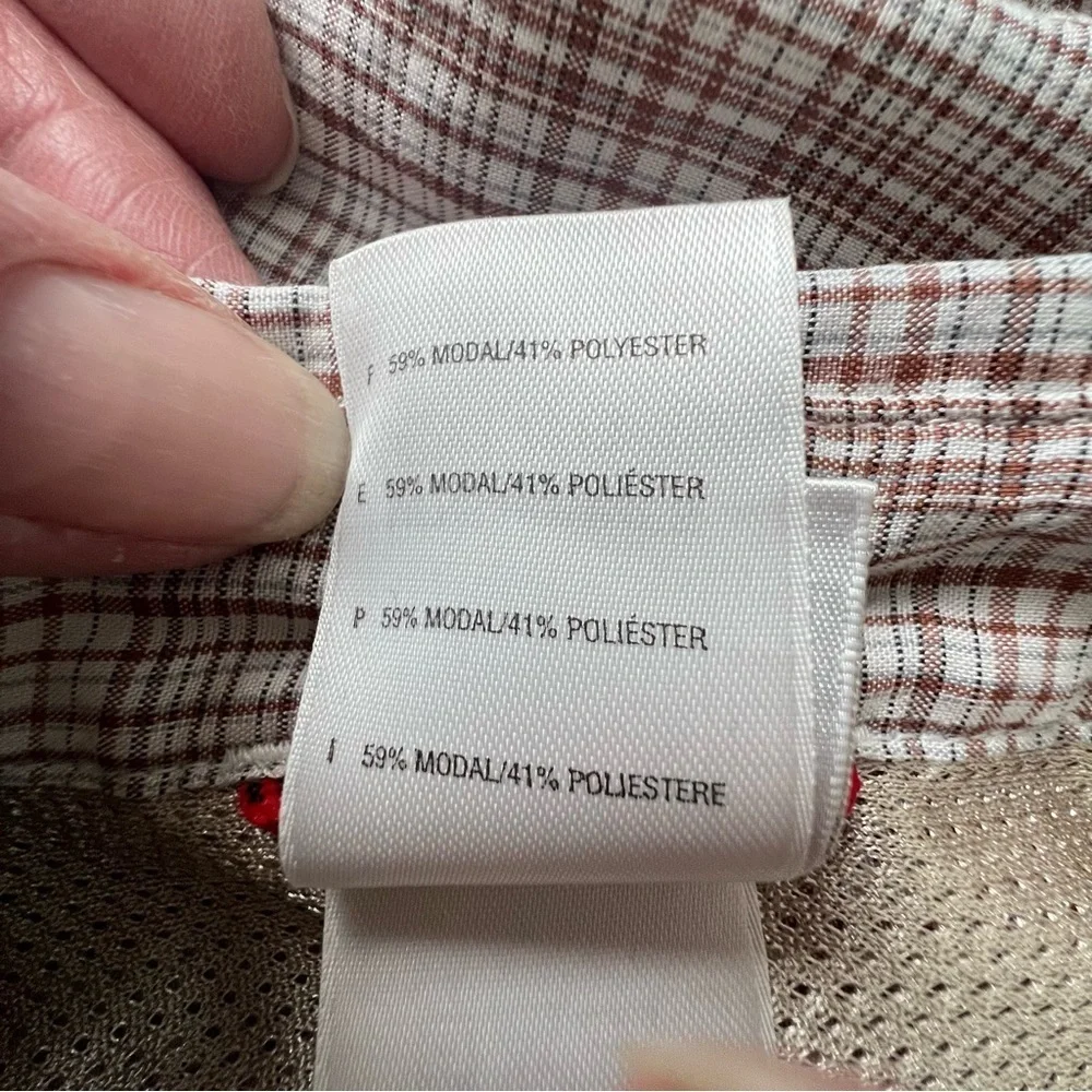The North Face size XL short sleeve button up shirt